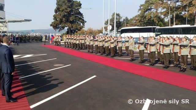 Jednotky VePBA otvorili spoločné zasadnutie vlád SR a ČR