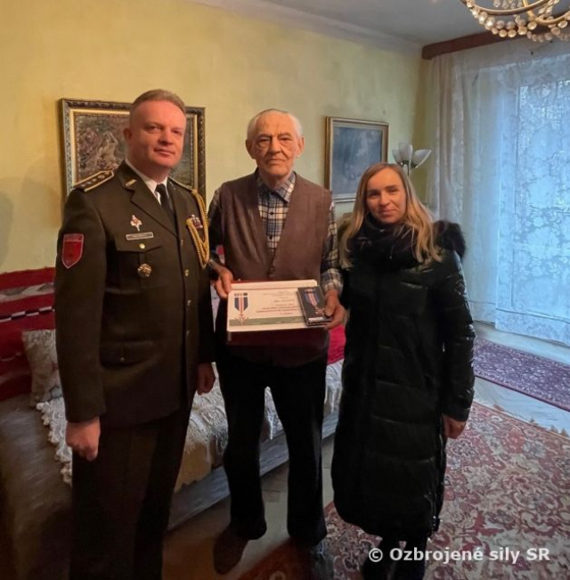 Odovzdávanie ocenení veteránom