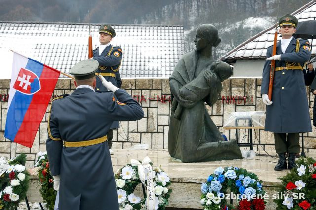 Pietna spomienka na vypálené obce Ostrý Grúň a Kľak