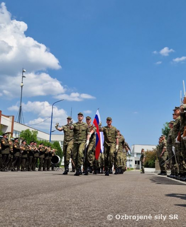 Slávnostný nástup k 78. výročiu ukončenia II. svetovej vojny