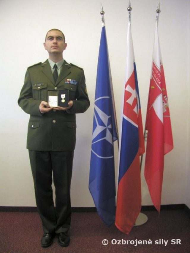 Držiteľ zlatej plakety za darcovstvo krvi