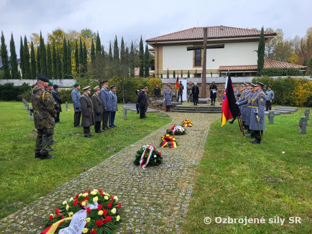 Deň Národného smútku padlých vojakov a obetí vojen