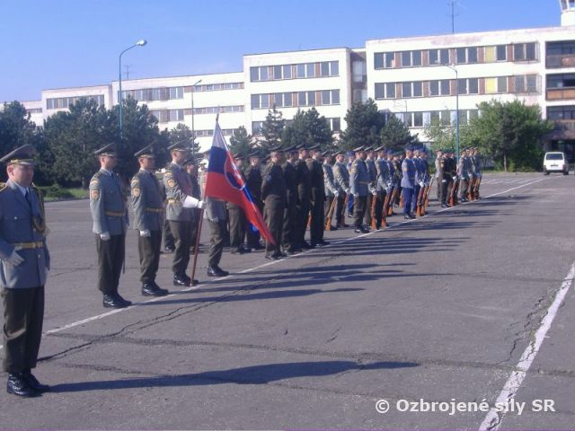 Slávnostný nástup pri príležitosti odchodu funkcionárov Veliteľstva