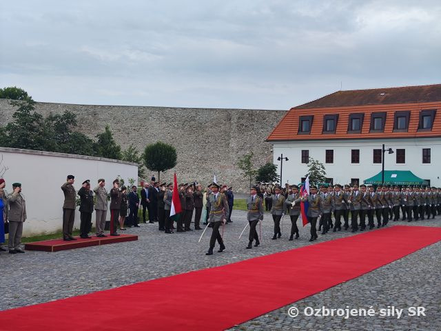 Rokovanie náčelníkov generálnych štábov krajín V4 v Bratislave