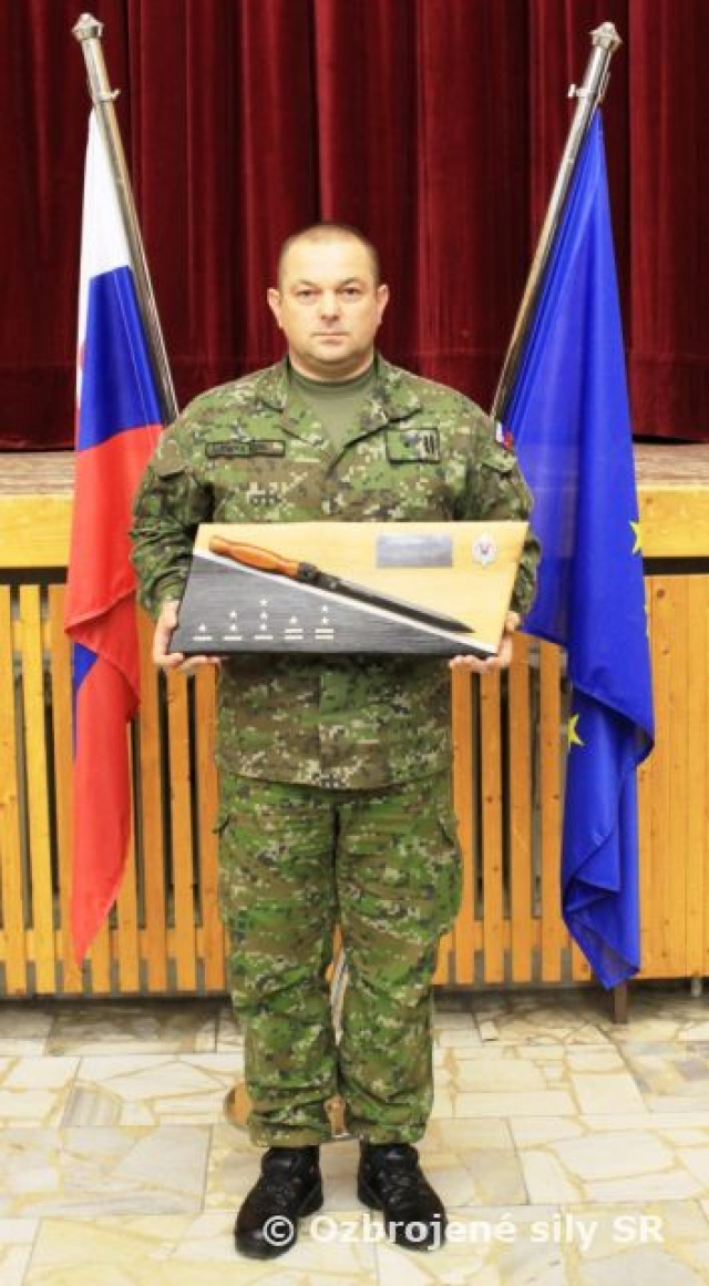 Slávnostné vyradenie Ďalšieho odborného výcviku