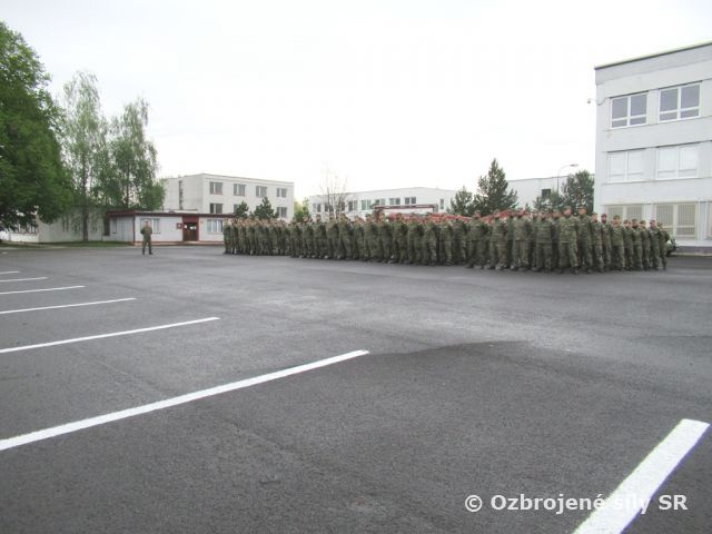 Príslušníci Taktického krídla Sliač si pripomenuli 74. výročie Dňa víťazstva nad fašizmom
