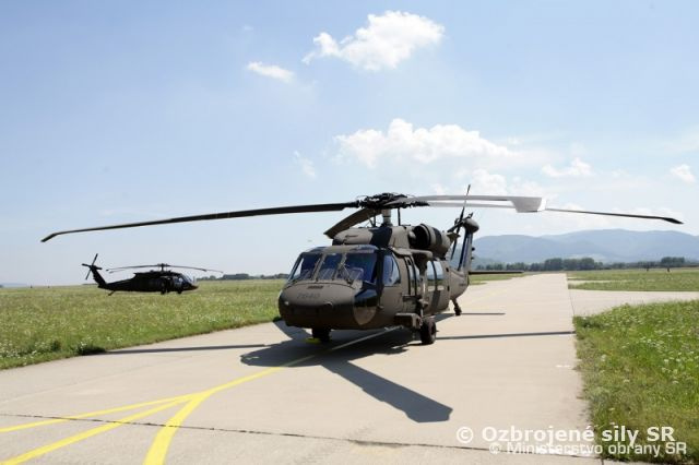 Nové vrtuľníky vstúpili do služby