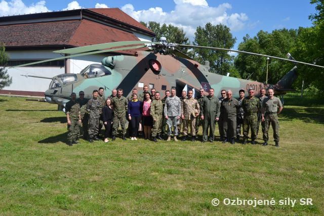 Príslušníci vojenského diplomatického zboru navštívili prešovské krídlo
