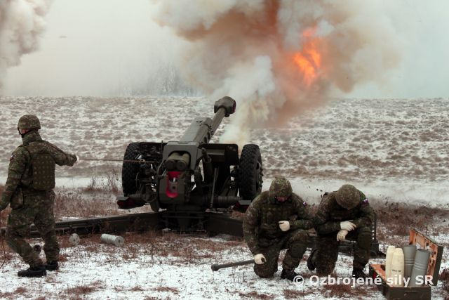 20 delostreleckých sálv