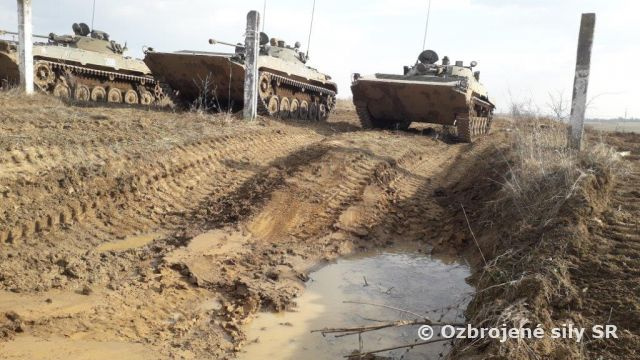 Februárový výcvik vodičov vo vedení pásovej techniky