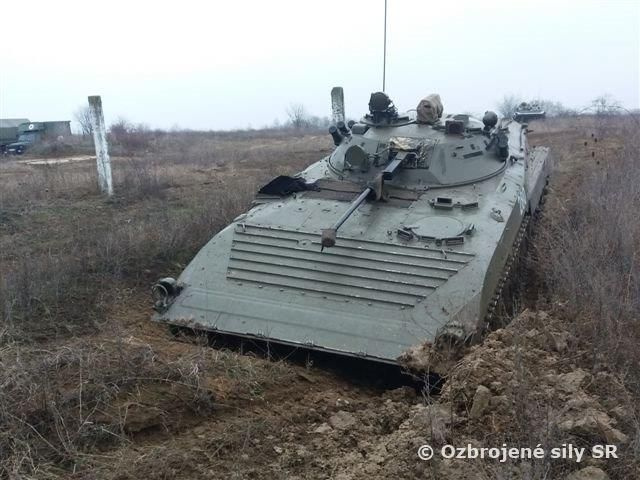 Sústredený výcvik vodičov pásovej techniky