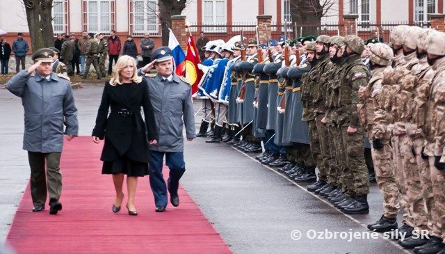 Príslušníci Multifunkčného práporu vzdali česť novému náčelníkovi generálneho štábu