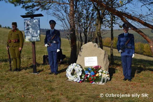 Spomienka na slovenského letca Augustína Kuboviča