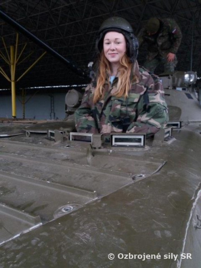 Prezentácia 13.mpr a regrutácia študentov stredných škôl v Leviciach