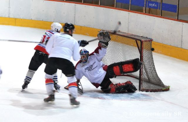 Ľadový súboj o putovný pohár veliteľa brigády