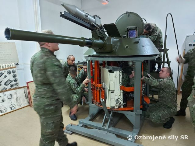 Špecializované kurzy profesionálov 21. mpr v súčinnosti so ZaVaMD