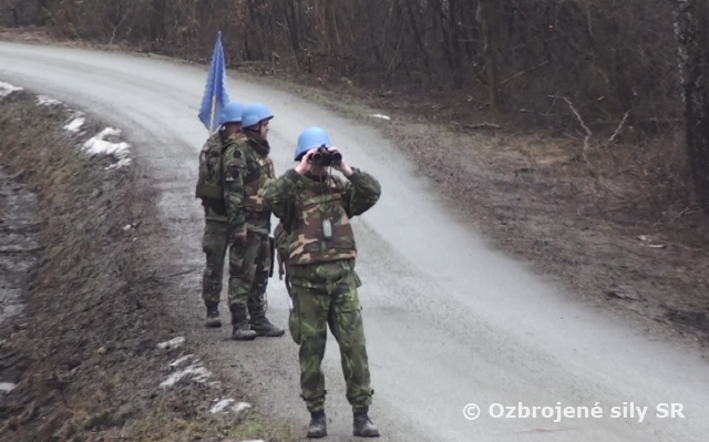 Výcvik vojenských pozorovateľov a príslušníkov strážnej jednotky