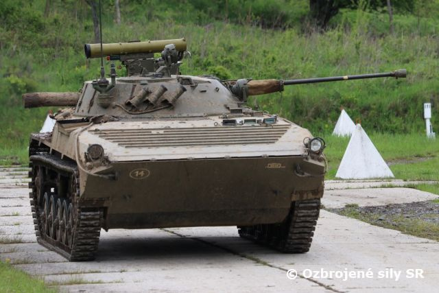 V Lešti strieľali protitankové riadené strely 