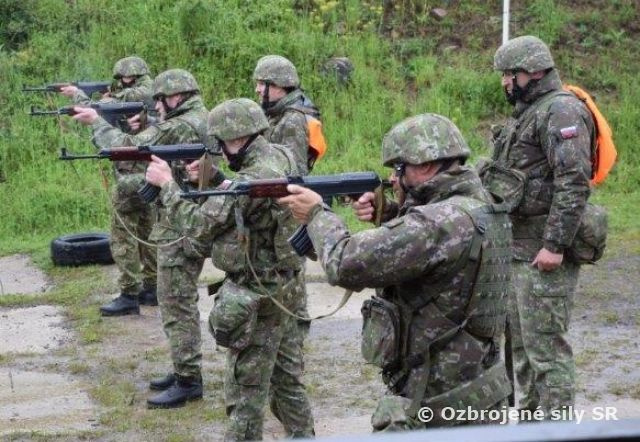 Aktívne zálohy napredujú