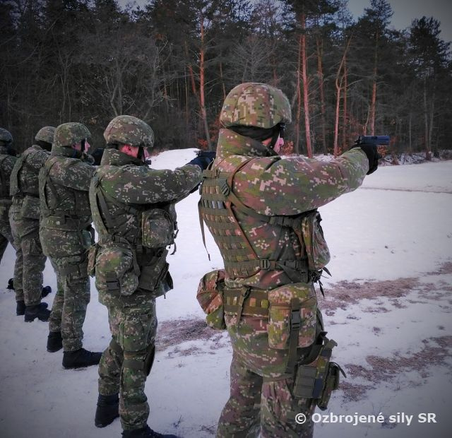 Prvé tohtoročné streľby profesionálnych vojakov prvej brigády