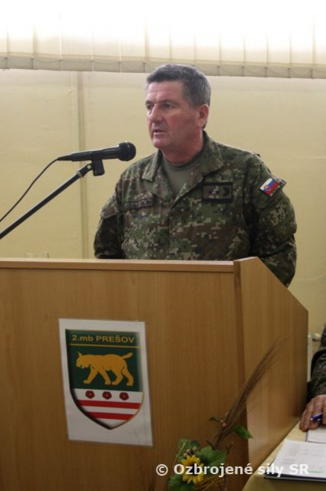Veliteľ pozemných síl navštívil 22. mechanizovaný prápor