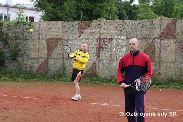 Najlepší tenisti michalovskej posádky opäť súťažili