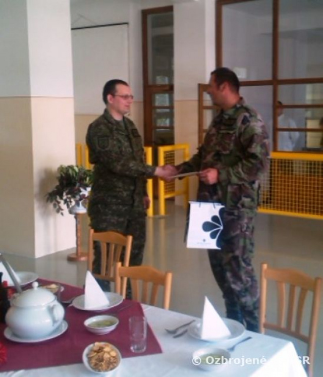 Poďakovanie odchádzajúcim príslušníkom 12. mechanizovaného práporu