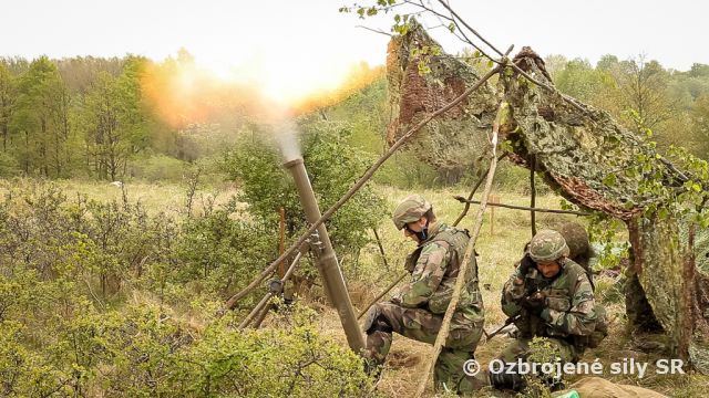 Na Lešti strieľali mínomety z Nitry