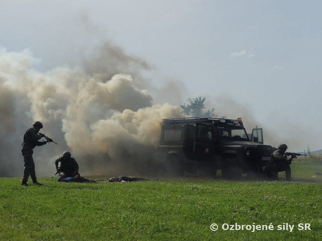 Jánska vatra spojená s Dňom detí v obci Bátovce
