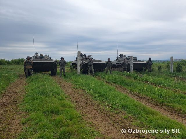 Sústredený výcvik vodičov pásovej techniky