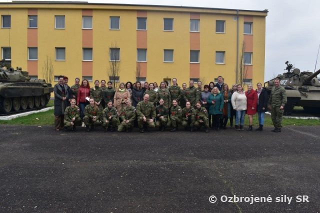 Medzinárodný deň žien na 13. mechanizovanom prápore