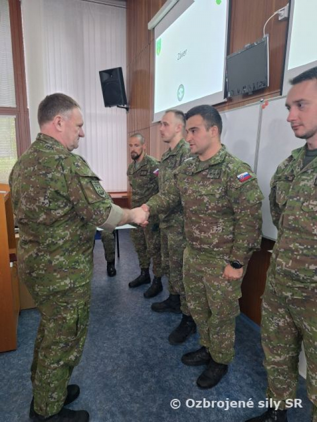 Príprava na certifikáciu na AOS