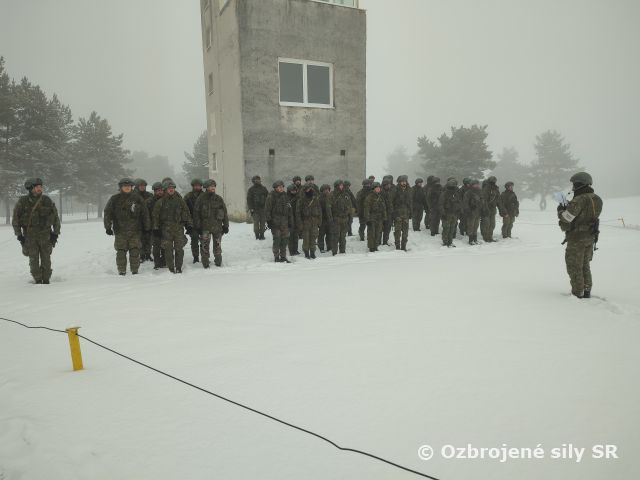 96 hodinový výcvik roty bojovej podpory