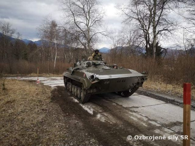 Komplexný štábny nácvik a vedenie bojových vozidiel 