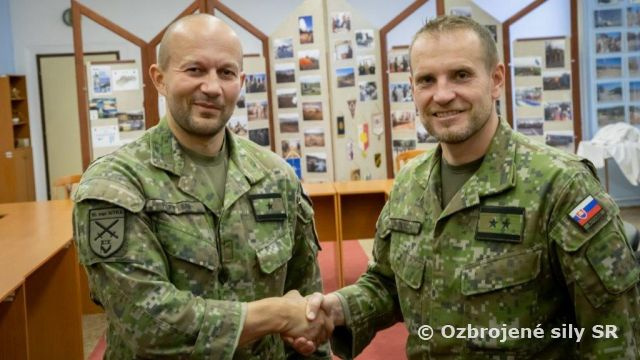 Rozlúčka so zástupcom veliteľa práporu