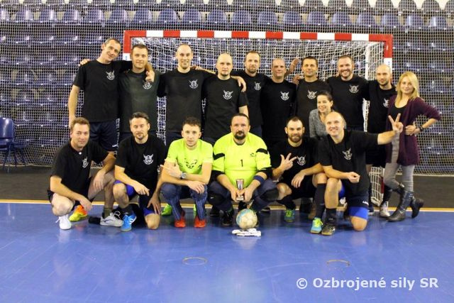 Príslušníci vzdušných síl na charitatívnom turnaji