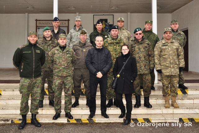 Návšteva príslušníkov vojenského diplomatického zboru
