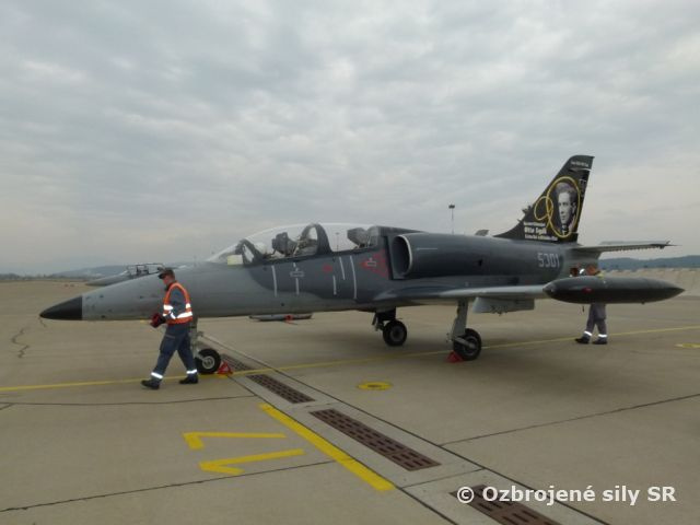 Na Sliači cvičili predsunutí leteckí navádzači