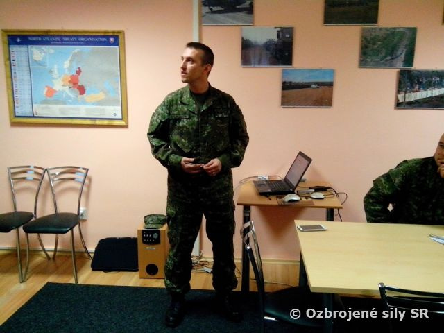 Prvá návšteva veliaceho poddôstojníka VBrBZ 