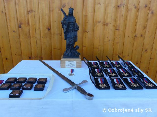 Deň raketového vojska a delostrelectva