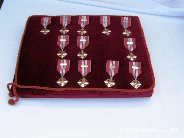 Poradová prehliadka pred vyslaním, slávnostná rozlúčka a privítanie 