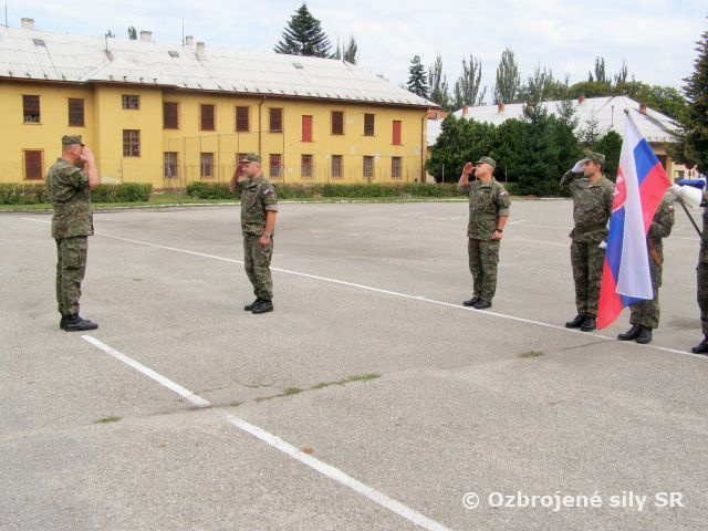 Slávnostné odovzdanie a prevzatie funkcie veliteľa Práporu podpory velenia PS
