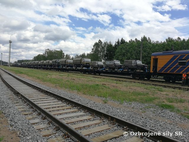 Medzinárodná železničná preprava techniky a materiálu OS SR z výcvikovej misie ŠTEFÁNIK 2017