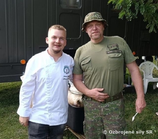 Logisti súťažili vo varení gulášu