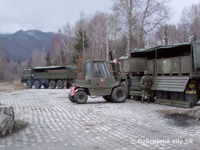 Odborno-taktické cvičenie roty logistickej podpory