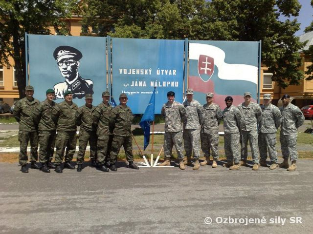 Odborná príprava personálu do operácie ISAF