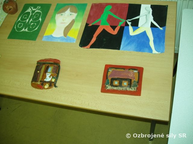 Výstava Detské ručné práce a kresby