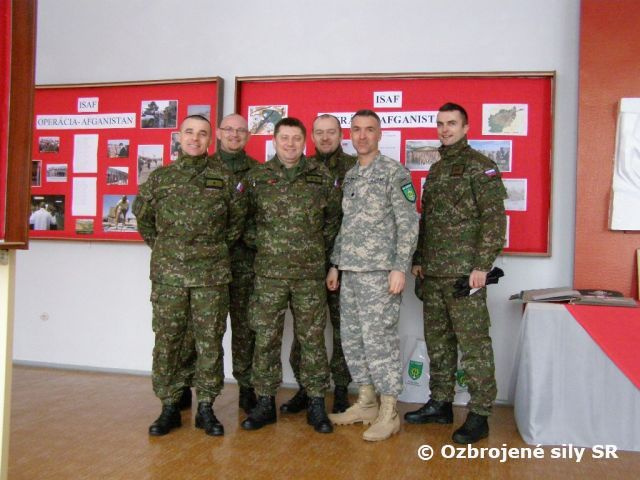 Ženijný prápor PS OS SR navštívil vojenský pridelenec obrany USA