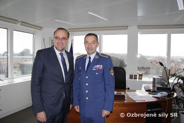 Prijatie vedúceho Úradu vojenského predstaviteľa u stáleho predstaviteľa SR pri EÚ