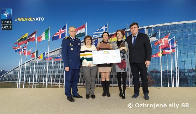 Charitatívny bazár NATO 2019 – slávnostné odovzdanie symbolických šekov